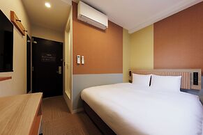 CVS Bay Hotel