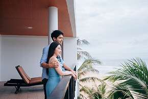 Saint Tropez Beach Resort Hotel