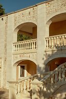 Holiday Gli Archi