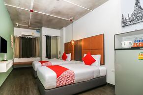 Aim House Bangkok Hotel