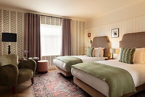 The Ashe Hotel