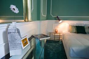 AdAstra Suites