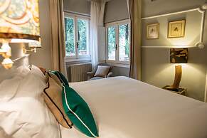 AdAstra Suites