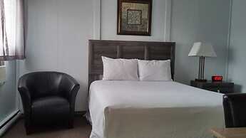 Interlake Motel