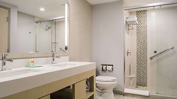Hyatt Place Managua