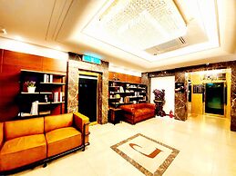 Uneed Hotel