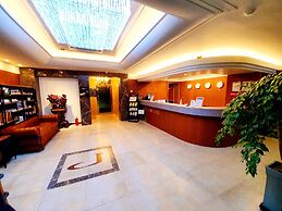 Uneed Hotel