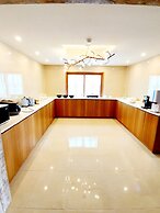 Uneed Hotel