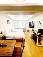 Uneed Hotel