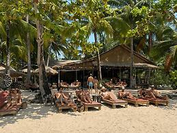 Palm Beach Bungalow Resort