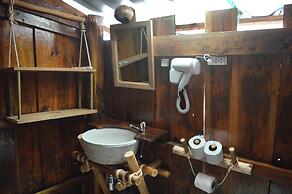 Palm Beach Bungalow Resort