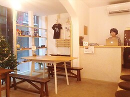 Sato san's Rest - Hostel