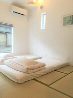 Sato san's Rest - Hostel