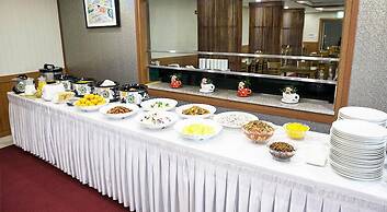 Ra Hotel