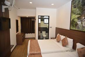 Highlanders Hotel