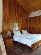 Free Beach Resort