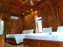 Free Beach Resort