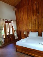 Free Beach Resort