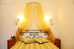 Skiathos Island Suites