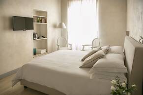 Rome Frattina 27