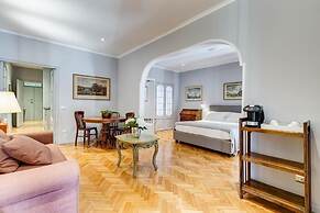 Rome Frattina 27