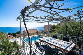 Apartments Klis