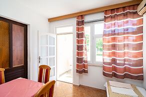 Apartments Klis