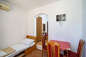 Apartments Klis