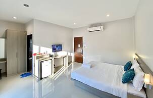 Pensiri House