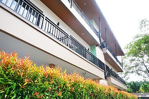 Pensiri House
