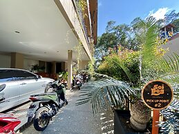 Pensiri House