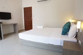 Pensiri House