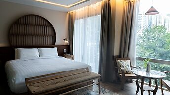 Tints of Blue Hotel