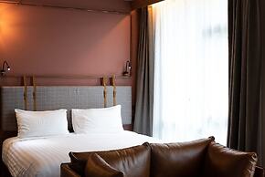 Tints of Blue Hotel