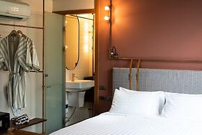 Tints of Blue Hotel