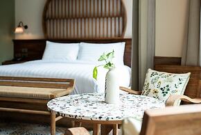 Tints of Blue Hotel