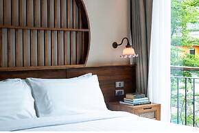 Tints of Blue Hotel