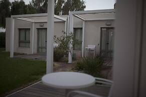 Desert Irus Hotel