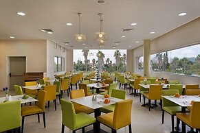 Desert Irus Hotel