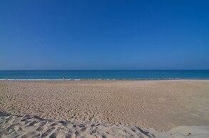 Nakara Long Beach Resort