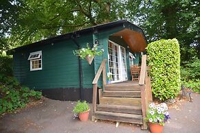 Robin Hill House