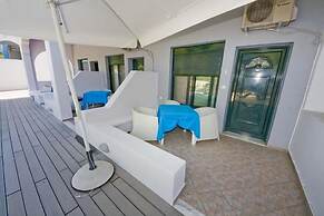 Epavlis Resort