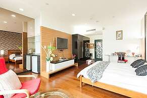 85 Cape Suites