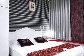 85 Cape Suites