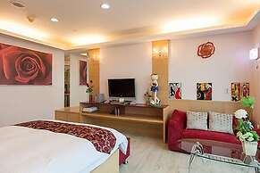 85 Cape Suites