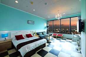 85 Cape Suites