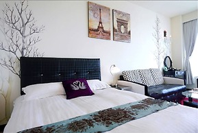 85 Cape Suites