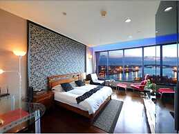 85 Cape Suites