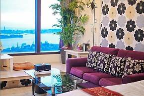 85 Cape Suites