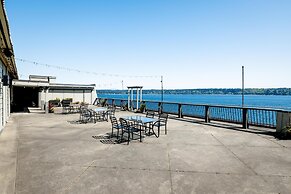 Anchor Inn & Suites, BW Signature Collection